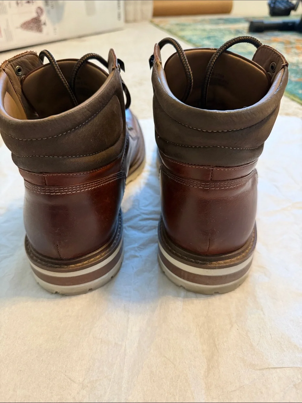 Johnston and Murphy Men's Brown Leather  Boots - Classic Lace-Up Ankle Boots